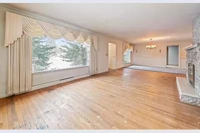 3000 Shore Drive, Marinette, WI 54143 - Photo 3