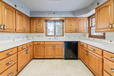 3000 Shore Drive, Marinette, WI 54143 - Photo 7