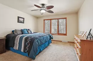 W4954 Emery Ln, Fond du Lac, WI 54937 - Photo 11