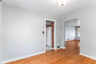 2007 N Division St, Appleton, WI 54911 - Photo 7