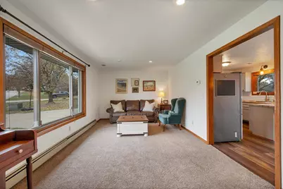 2930 Devroy Lane, Green Bay, WI 54313 - Photo 15