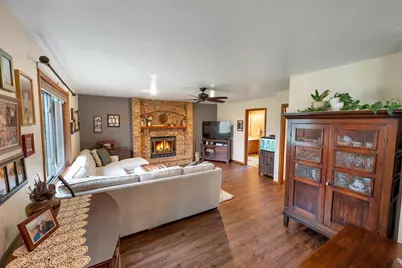 2930 Devroy Lane, Green Bay, WI 54313 - Photo 11