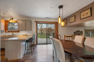 2930 Devroy Ln, Green Bay, WI 54313 - Photo 19