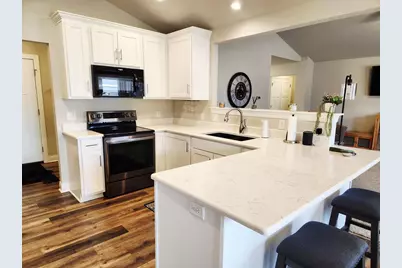 11 Mistral Court, Fond du Lac, WI 54937 - Photo 3