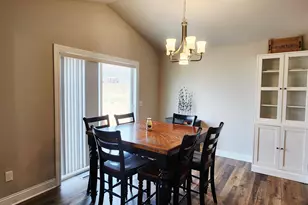 11 Mistral Ct, Fond du Lac, WI 54937 - Photo 5