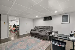 1044 Grand St, Oshkosh, WI 54901 - Photo 21