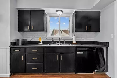 1044 Grand Street, Oshkosh, WI 54901 - Photo 9