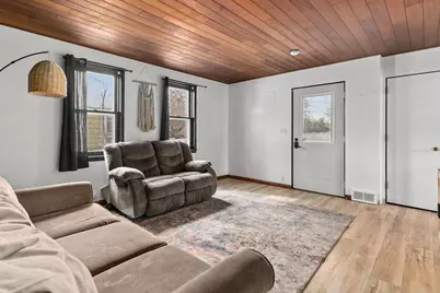 1044 Grand Street, Oshkosh, WI 54901 - Photo 5