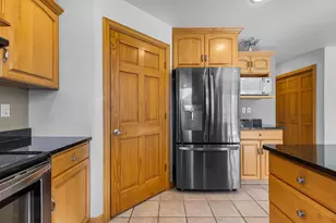 2251 Hopf Ln, De Pere, WI 54115 - Photo 9