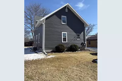 107 S 2nd Street, Bonduel, WI 54107 - Photo 5