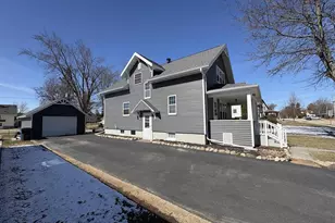 107 S 2nd St, Bonduel, WI 54107 - Photo 9