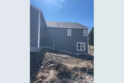 218 Glacial Terrace, Ripon, WI 54971 - Photo 5