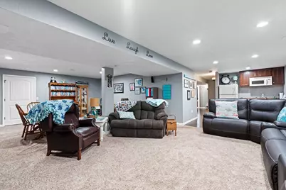 833 Whispering Way, Omro, WI 54963 - Photo 29