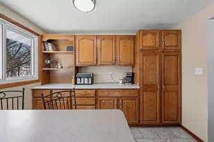 408 Simonet St, Green Bay, WI 54301 - Photo 33