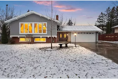 408 Simonet Street, Green Bay, WI 54301 - Photo 3