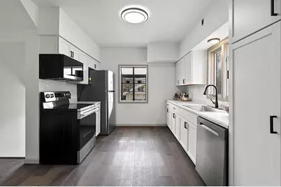 993 Christiana Street, Green Bay, WI 54303 - Photo 11