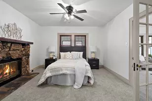 993 Christiana St, Green Bay, WI 54303 - Photo 15