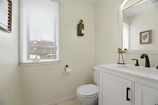 104 Adella Beach Rd, Neenah, WI 54956 - Photo 19