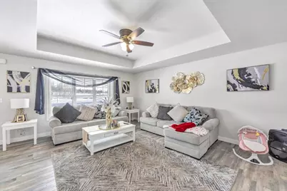 2323 Deckner Avenue, Green Bay, WI 54302 - Photo 23