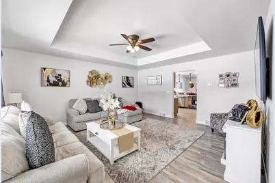 2323 Deckner Avenue, Green Bay, WI 54302 - Photo 21