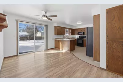 1381 Silverwood Lane, Neenah, WI 54956 - Photo 9