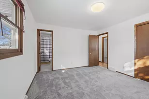 1381 Silverwood Ln, Neenah, WI 54956 - Photo 15