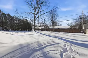 1381 Silverwood Ln, Neenah, WI 54956 - Photo 29