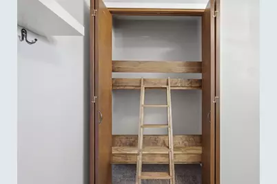 1381 Silverwood Lane, Neenah, WI 54956 - Photo 19