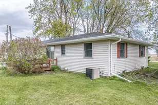 N5201 Lower Rd, Shiocton, WI 54170 - Photo 37