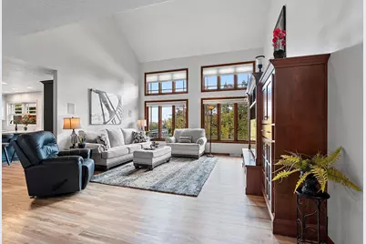 63 Fox Point Drive, Appleton, WI 54911 - Photo 15