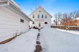 115 N Clinton Ave, Clintonville, WI 54929 - Photo 41