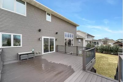 1417 Angels Path, De Pere, WI 54115 - Photo 13