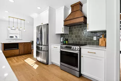 433 E Parkway Boulevard, Appleton, WI 54911 - Photo 9