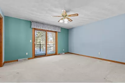 3050 Hunters Place, Oshkosh, WI 54904 - Photo 25