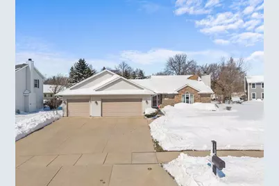 3050 Hunters Place, Oshkosh, WI 54904 - Photo 7