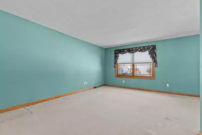 3050 Hunters Place, Oshkosh, WI 54904 - Photo 21