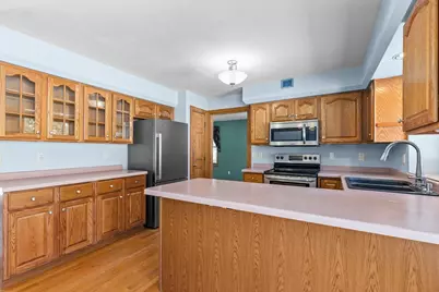 3050 Hunters Place, Oshkosh, WI 54904 - Photo 17