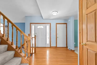 3050 Hunters Place, Oshkosh, WI 54904 - Photo 3