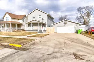 228 N Franklin St, Oconto Falls, WI 54154 - Photo 43