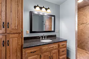 236 Elk Ct, Green Bay, WI 54302 - Photo 33