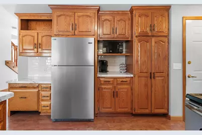 236 Elk Court, Green Bay, WI 54302 - Photo 15