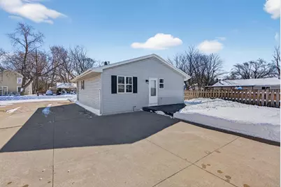 1915 Sheridan Street, Oshkosh, WI 54901 - Photo 35