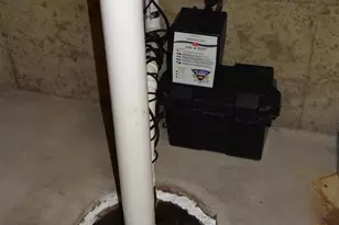 1238 Maple St, Neenah, WI 54956 - Photo 43