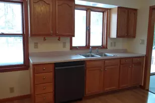 1238 Maple St, Neenah, WI 54956 - Photo 11