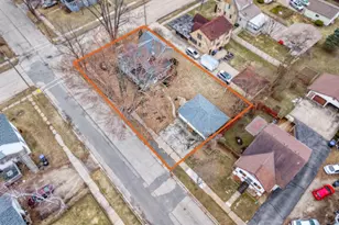 903 Smith St, New London, WI 54961 - Photo 5