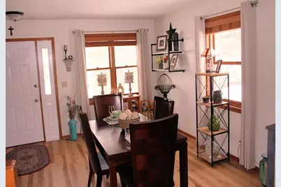961 Eastman Lane, Fond du Lac, WI 54935 - Photo 9