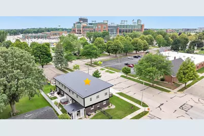 1751 S Oneida Street, Green Bay, WI 54304 - Photo 3