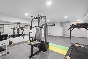 1749 S Oneida St, Green Bay, WI 54304 - Photo 37