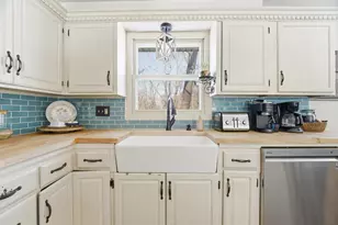 651 Leighton Rd, Waupaca, WI 54981 - Photo 7