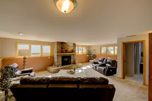 3129 Honey Creek Ct, Oshkosh, WI 54904 - Photo 33